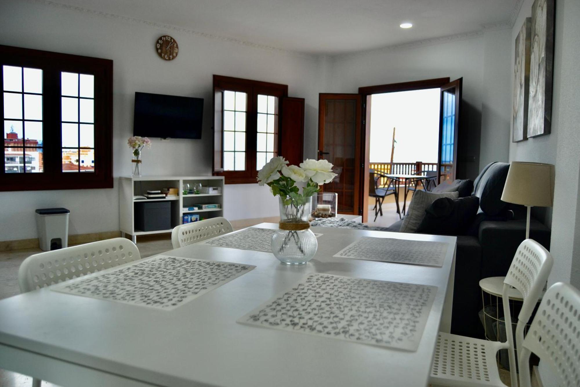Apartamento Eli Beach Tenerife カンデラリア エクステリア 写真